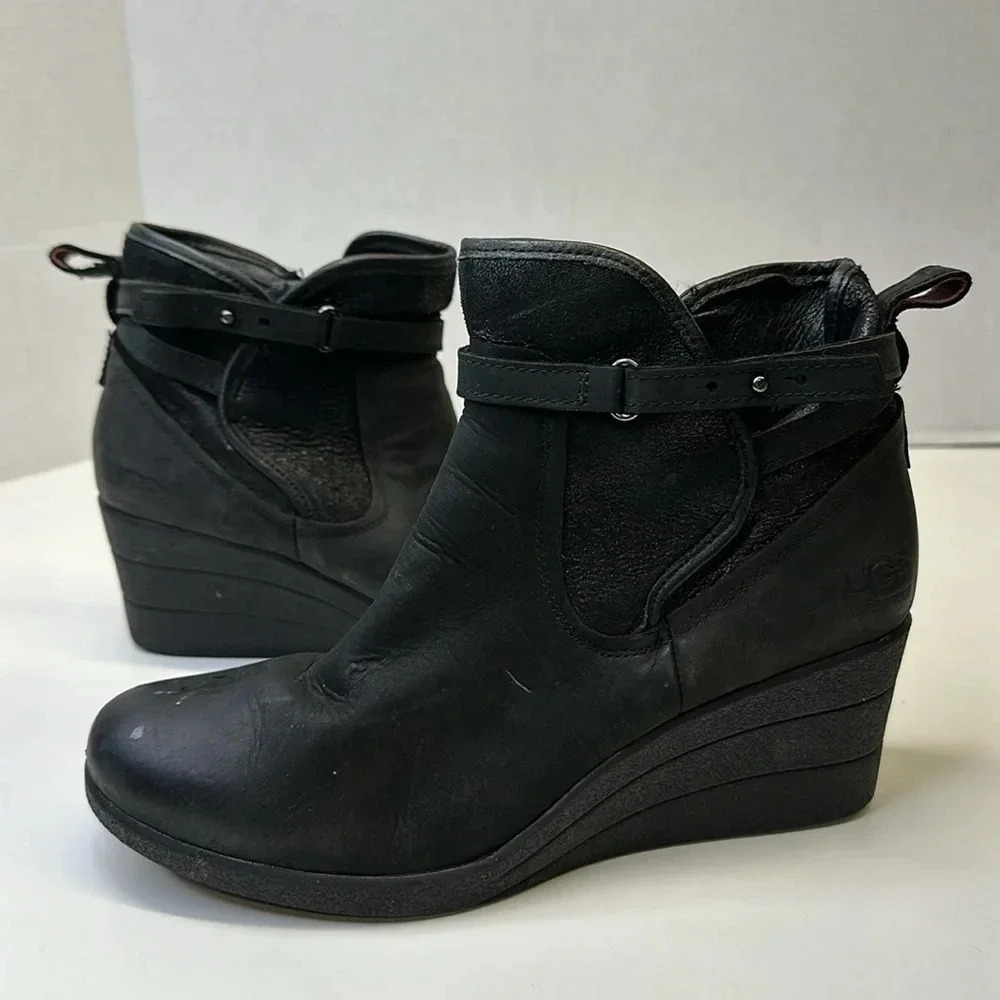 Ugg Emalie Ankle Boots Wedges Booties Leather Shearling Waterproof Zip Black  9